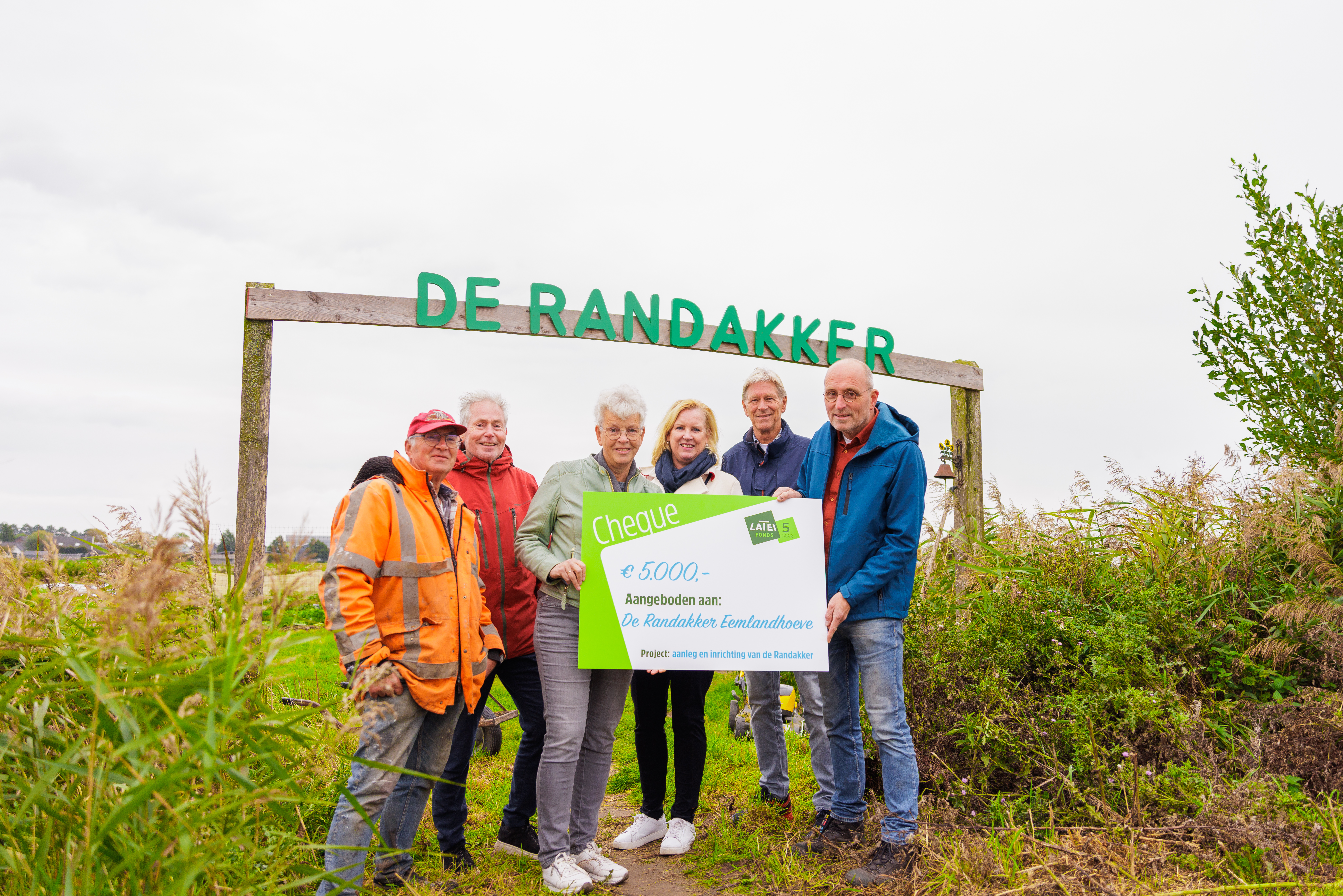 Veelbelovend begin voor de Randakker na donatie LATEI Fonds: ‘Nooit durven dromen dat we al zoveel zouden oogsten’